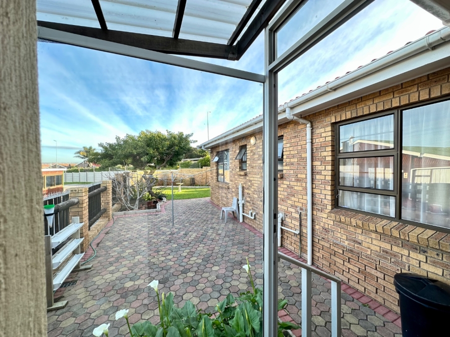 2 Bedroom Property for Sale in Fonteine Park Western Cape